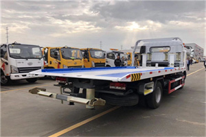 阳山汽车救援补胎